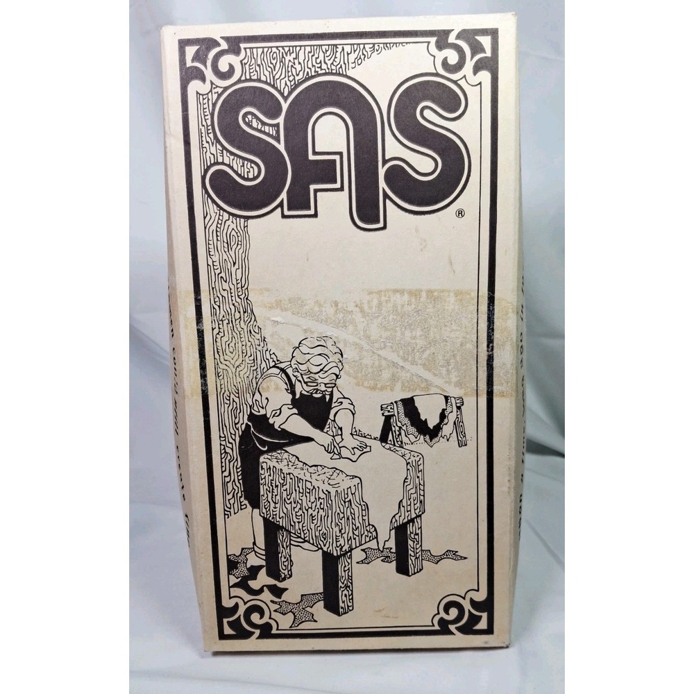 Vintage 1989 SAS SHOE BOX Softie Tripad Red ONLY Collectible Shoe Empty Goodbox